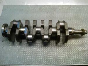 Mercedes-benz-crankshaft